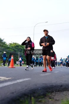 Runner Photo 4863193