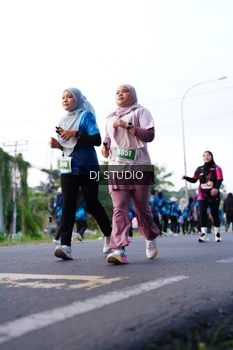 Runner Photo 4863195