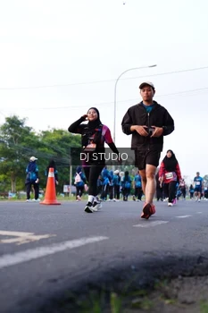 Runner Photo 4863206