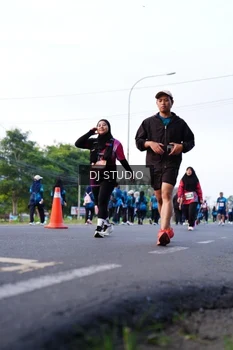 Runner Photo 4863209