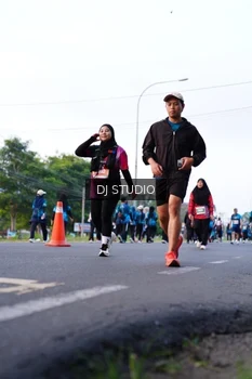 Runner Photo 4863213