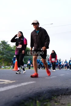 Runner Photo 4863217