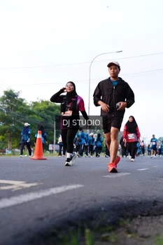 Runner Photo 4863219