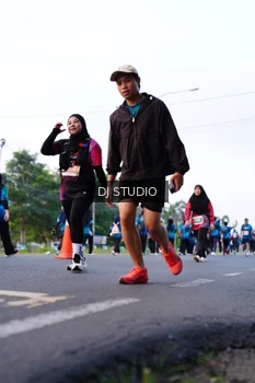 Runner Photo 4863225