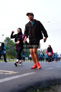 Runner Photo 4863227
