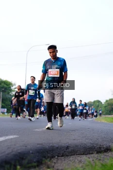 Runner Photo 4863272