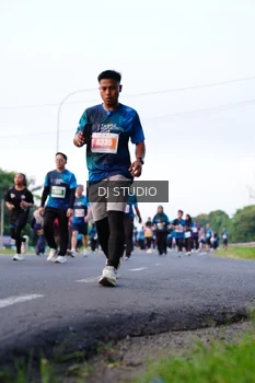 Runner Photo 4863293