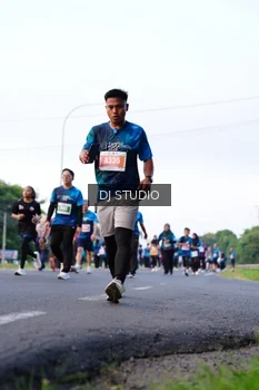 Runner Photo 4863297