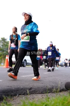 Runner Photo 4863298