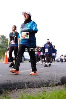 Runner Photo 4863303