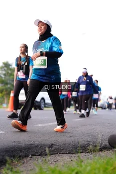 Runner Photo 4863304