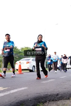 Runner Photo 4863338
