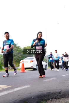 Runner Photo 4863346