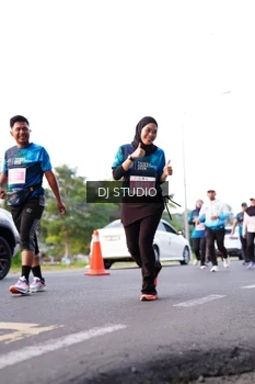 Runner Photo 4863355