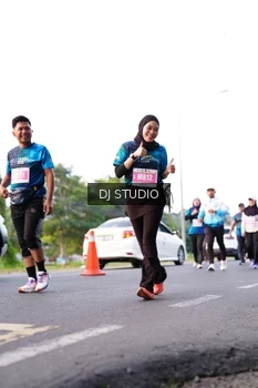 Runner Photo 4863356