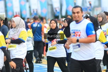 Runner Photo 4863381