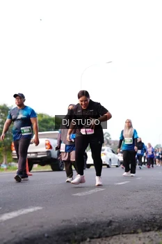 Runner Photo 4863382