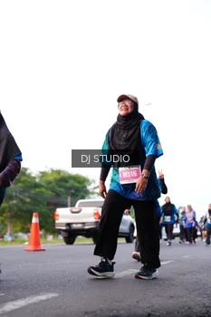 Runner Photo 4863408