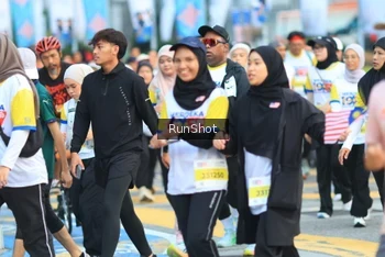 Runner Photo 4863419