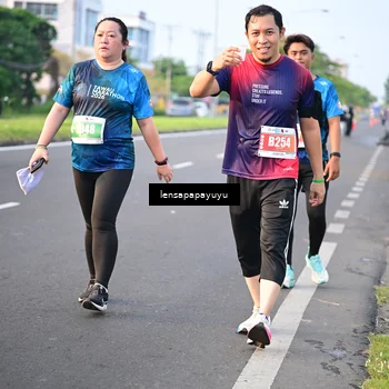 Runner Photo 4863421