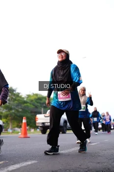 Runner Photo 4863423