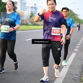 Runner Photo 4863442