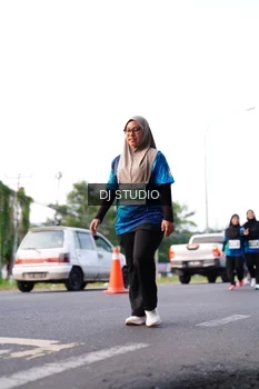 Runner Photo 4863450