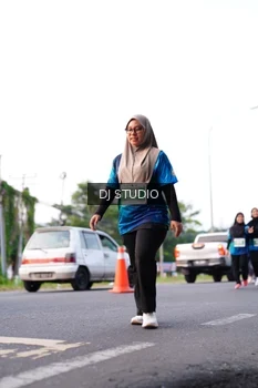 Runner Photo 4863451