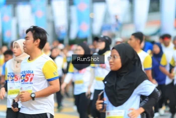 Runner Photo 4863453