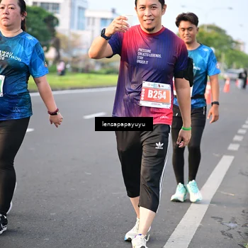 Runner Photo 4863454
