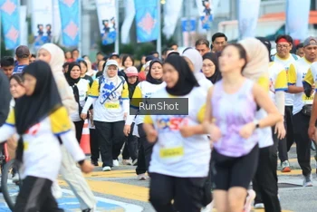 Runner Photo 4863464