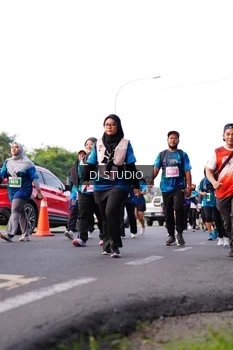 Runner Photo 4863466