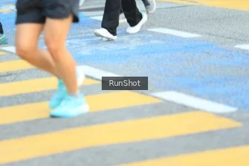 Runner Photo 4863473