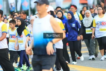 Runner Photo 4863476