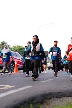 Runner Photo 4863478
