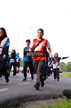 Runner Photo 4863488