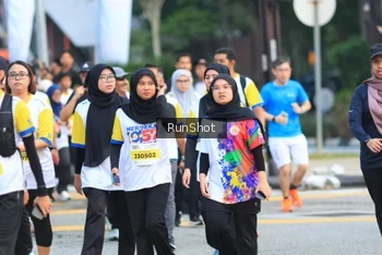Runner Photo 4863491