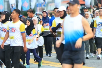 Runner Photo 4863495