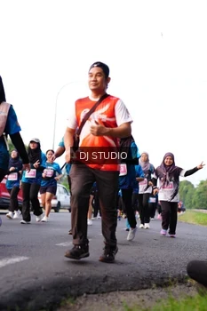 Runner Photo 4863505