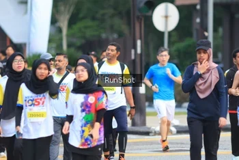 Runner Photo 4863511