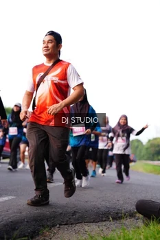 Runner Photo 4863516