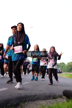 Runner Photo 4863518