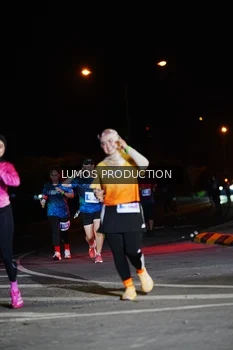 Runner Photo 4863525