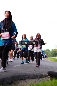Runner Photo 4863536