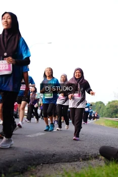 Runner Photo 4863537