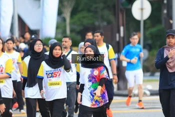 Runner Photo 4863542
