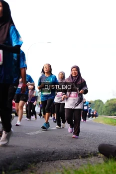 Runner Photo 4863546