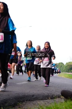 Runner Photo 4863547