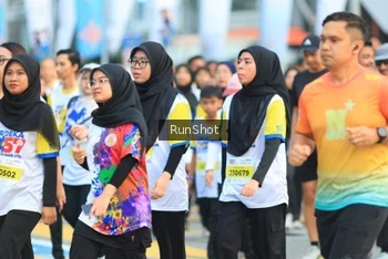 Runner Photo 4863548
