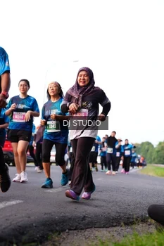 Runner Photo 4863581